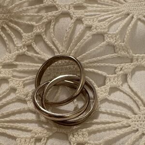 Chic Silver Women's Band Ring